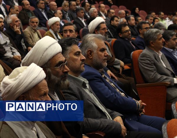 آیین معارفه نماینده ولی‌فقیه در زنجان