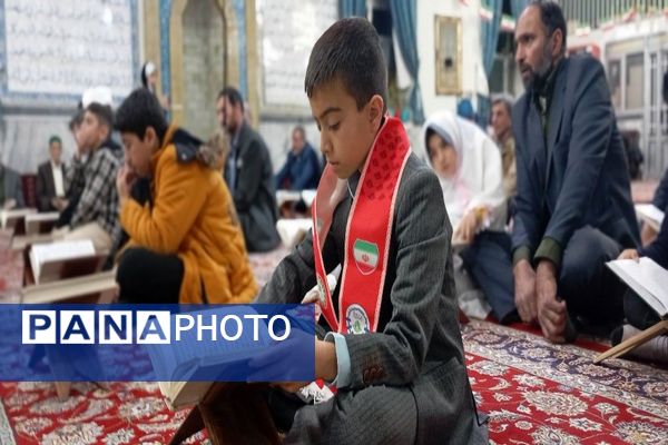 محفل انس با قرآن کریم  در مسجد جامع شهر بار نیشابور 