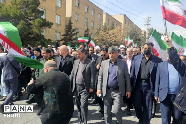 پردیس میزبان تشییع و تدفین پیکر خانواده شهید دهقان‌زاده 