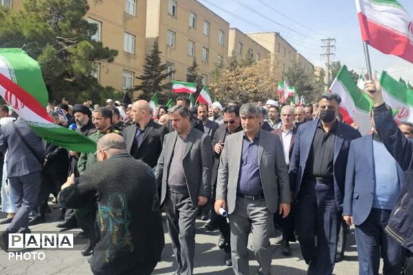 پردیس میزبان تشییع و تدفین پیکر خانواده شهید دهقان‌زاده 