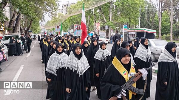 رژه اقتدار دختران معصومی در گرگان