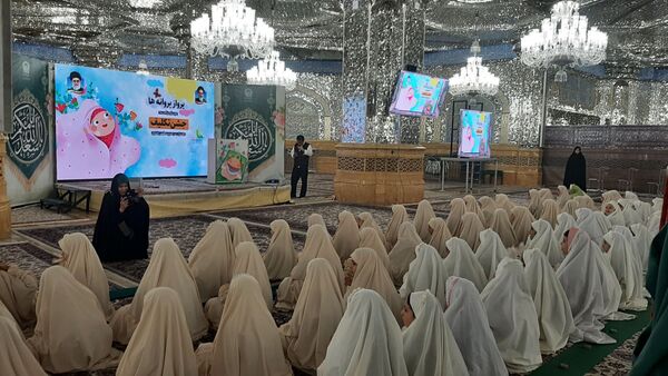 جشن «پروانه‌ها» و پرواز دختران نیایش در حرم رضوی