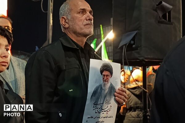 اجتماع مردم گرگان در سوگواری رهبر شهید و تجاوز دشمن به کشورمان