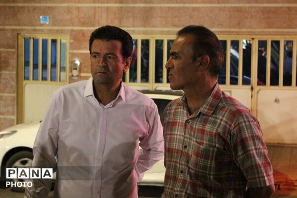 میز خدمت مسئولین آموزش و پرورش ناحیه یک شهرستان بهارستان