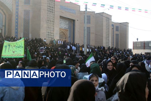 راهپیمایی پر شور ۲۲ بهمن در سرپل ذهاب 