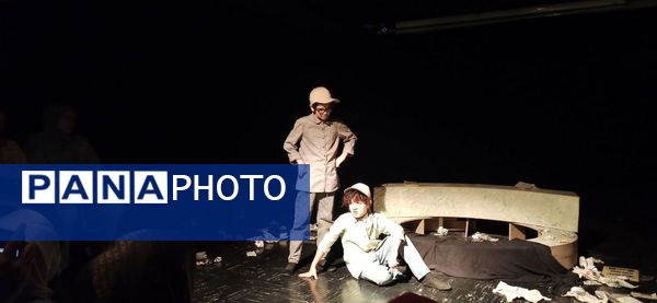 نمایش «گلدسته‌ها و فلک» در تبریز