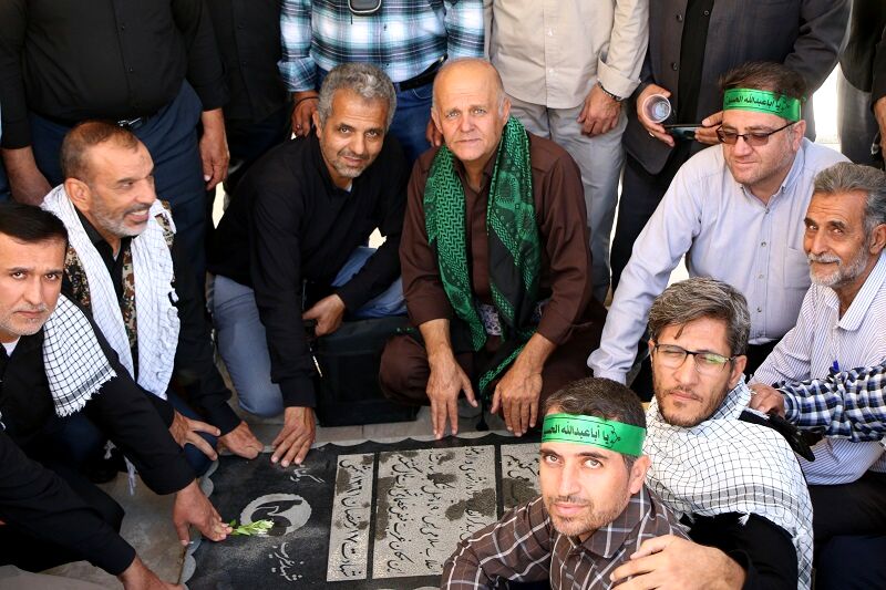 بازدید معلمان قمی از یادمان شهدا در نقطه مرزی «سیران‌بند» و ارتفاعات «دوپازا و بُلفَت»