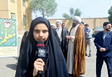 آیین تجلیل از «مادران جامعه‌ساز » در آموزش و پرورش شهرستان کهک