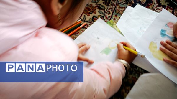 برپایی غرفه کودک در نمازجمعه شهرستان کاشمر 