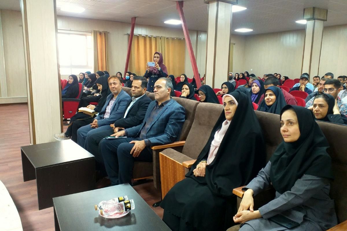 برگزاری دوره توانمند سازی سربازمعلمان و طلاب وظیفه قطب ۳ به میزبانی ملارد