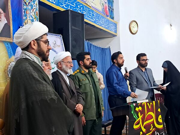 محفل انس با قرآن کریم در مسجد جامع قائمشهر