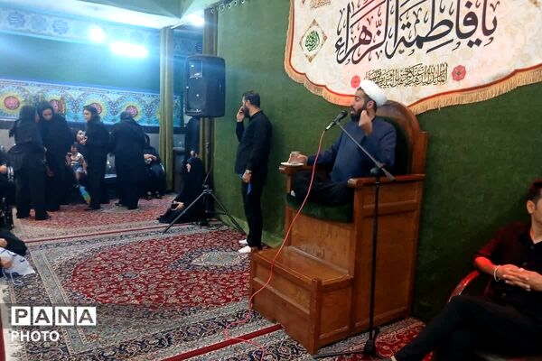 لالایی عشق در سوگ کوچک‌ترین شهید کربلا