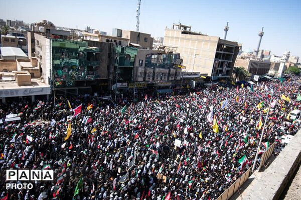 تشییع رهبر شهید انقلاب در کربلای معلی