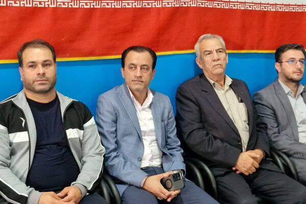 آیین افتتاحیه «میدان پویا» در قرچک