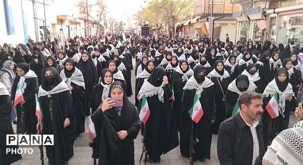 اجتماع و رزمایش بزرگ 2000 نفری دختران جانفدای اهر