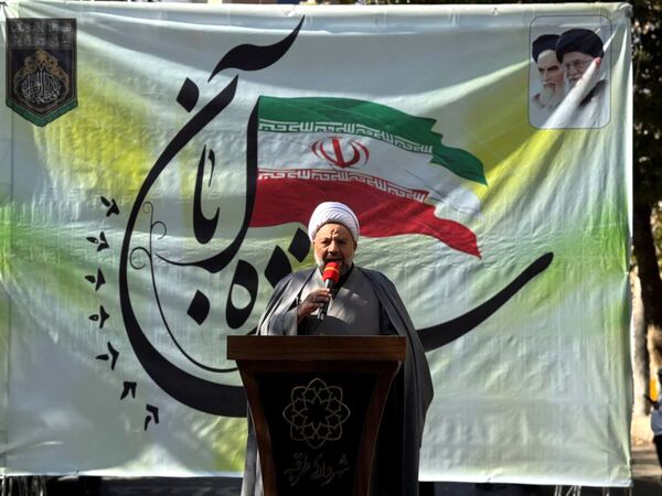 حضور پرشور مردم در راهپیمایی ۱۳ آبان طرقبه