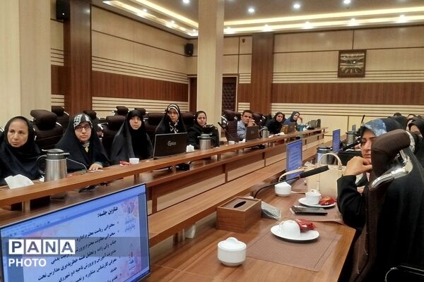 مراسم تقدیر از مشاوران ناحیه دو شهرری 
