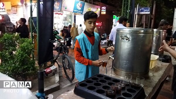 موکب مردمی شهید مصطفی صدر زاده در هشتاد و پنجمین شب از اجتماعات مردمی 