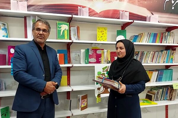 افتتاح کتابخانه دبستان شهید سلیمی جهرمی کهریزک 