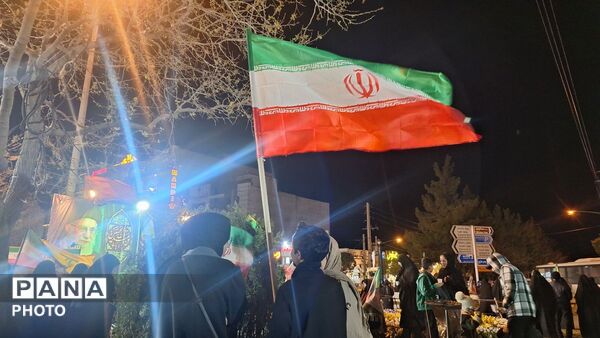 راه رهبر شهیدمان و شهدای میناب را ادامه می دهیم