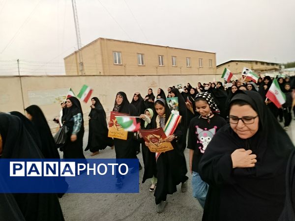 همایش پیاده‌‌‌روی رهروان زینبی