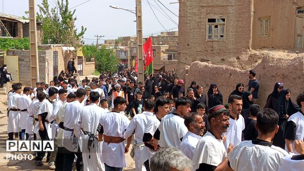 طنین نوای عاشورا در برزنون