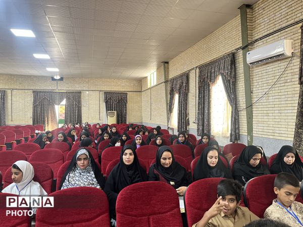 آیین افتتاحیه هفته سلامت در سالن اجتماعات آموزش و پرورش رودبارجنوب
