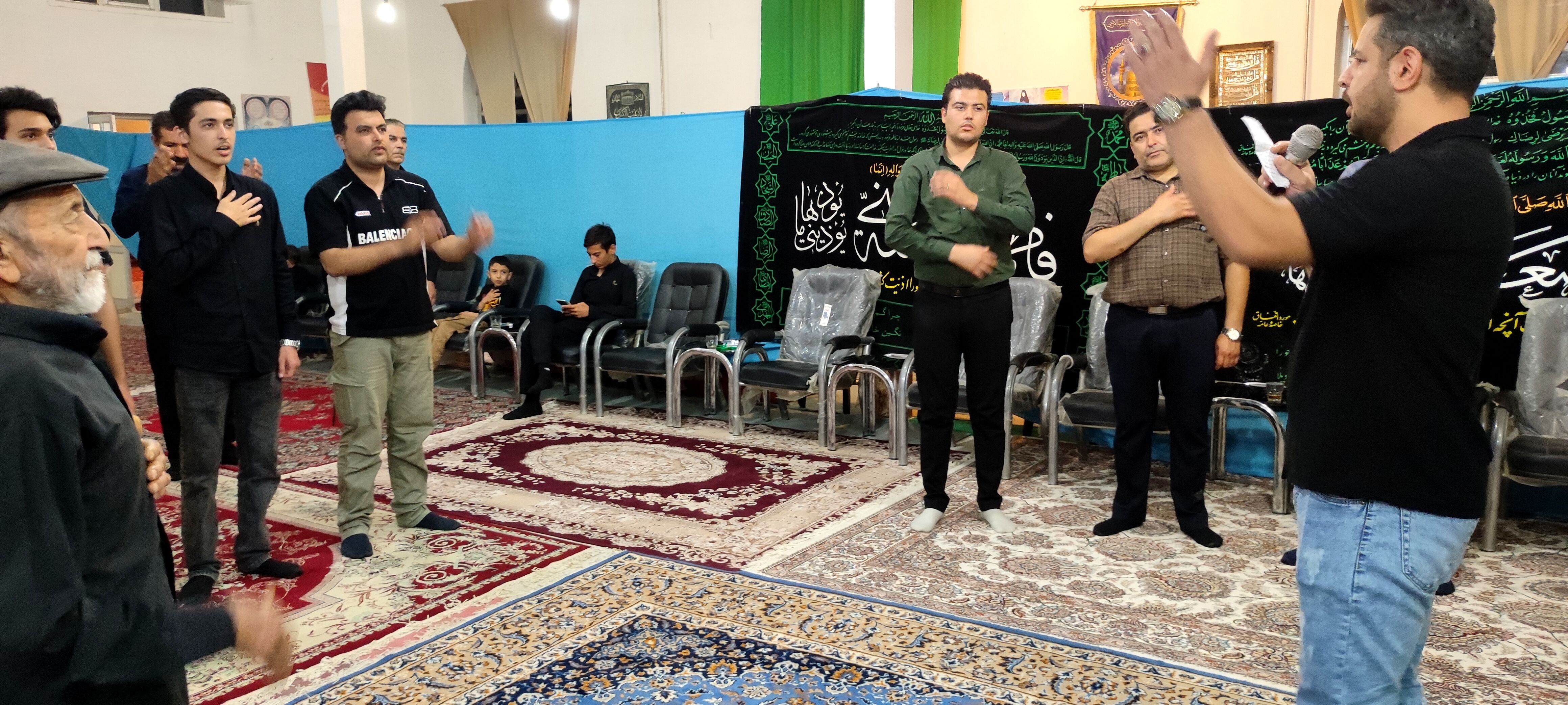 مراسم عزاداری شب عاشورای حسینی در مسجد محمد رسول (ص) حسین آباد شیروان