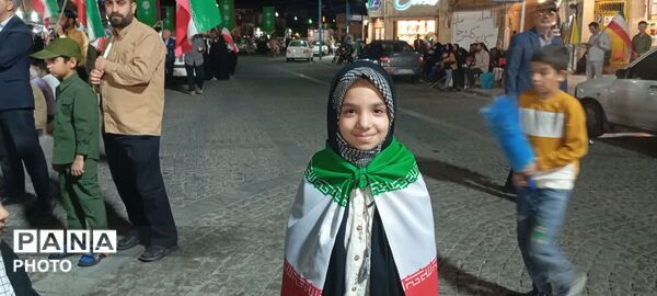 گرامیداشت یاد دختران مدرسه شجره طیبه میناب در میدان امیرچخماق یزد
