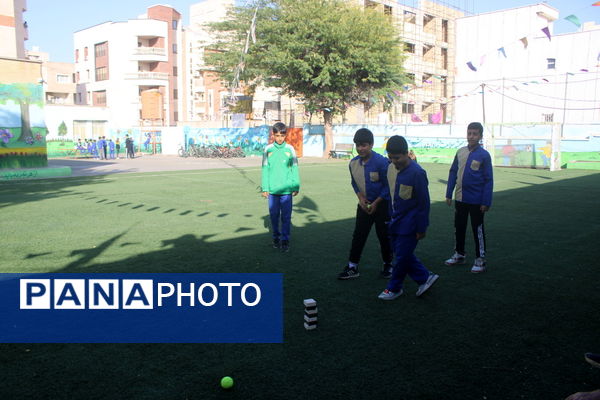 مسابقات بومی محلی در مدرسه شجاعی فر شهرستان بوشهر