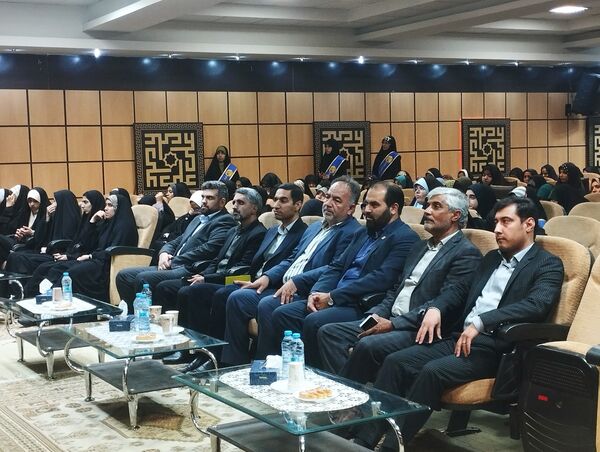 اختتامیه مدرسه انقلاب در بیرجند