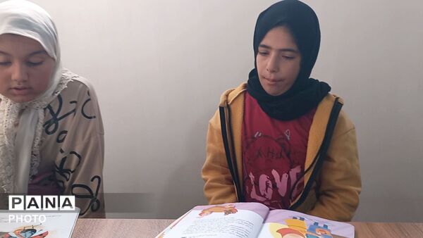  حضور دانش آموزان وکودکان در مجموعه فرهنگی آدینه شهر بار