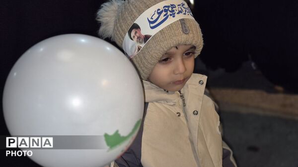 امضای پیمان جاودان دهه نودی‌ها با رهبر انقلاب و تداوم راه شهیدان