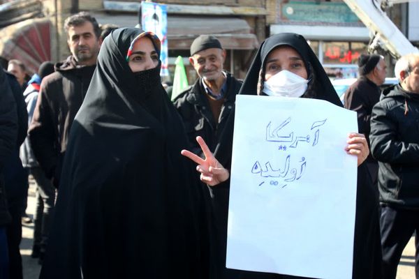 یک زنجان متحد در روز ۲۲بهمن 