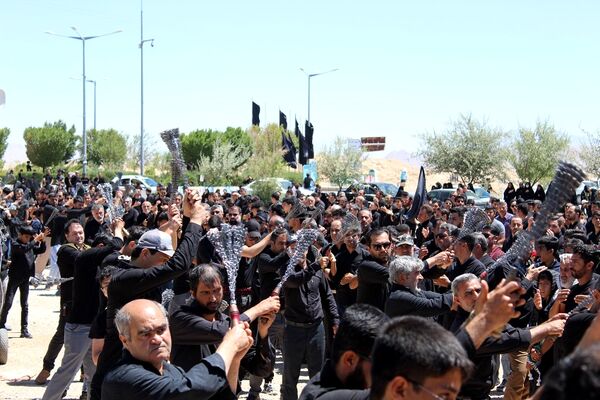 عزاداری تاسوعای حسینی در شهر درق 