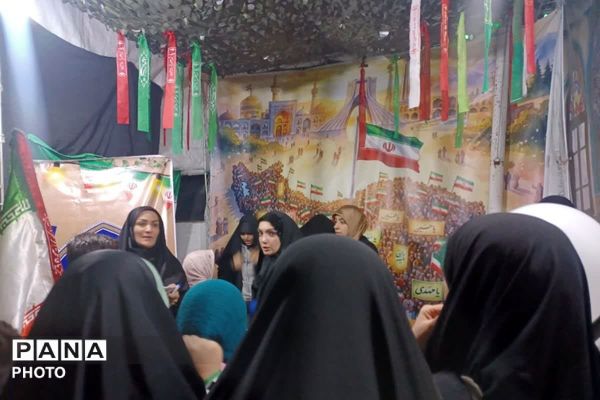 ستون این انقلاب، ایستادگی مردم در ۸۰ شب کف میدان 