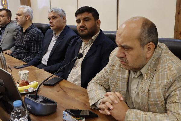 نشست وحدت علمای شیعه و اهل سنت در دانشگاه آزاد اسلامی مشهد 