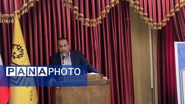  مراسم کلنگ‌زنی همزمان دو پروژه آموزشی در ناحیه چهار اصفهان