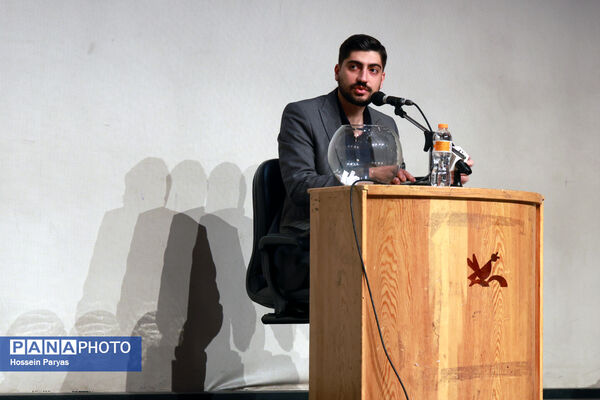 مناظره انتخاباتی با محوریت تعلیم و تربیت و آموزش و پرورش