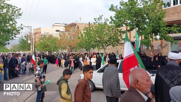 حضور خادمان حرم امام رضا (ع) در روستای آبنیه