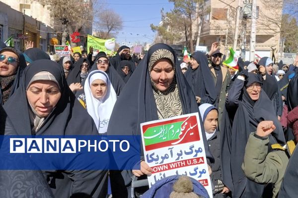 راهپیمایی ۲۲ بهمن در چهل و ششمین سالگرد پیروزی شکوهمند انقلاب اسلامی در شهرستان آباده