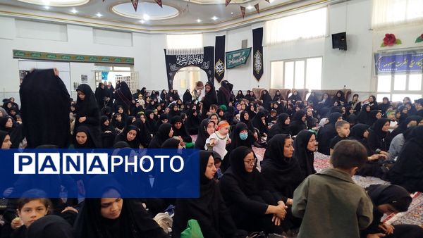 آیین شیرخوارگان حسینی در نخستین روز محرم در مساجد  نیشابور و شهر بار