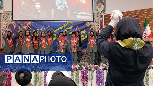 افتتاح سالن اجتماعات شهید احسان قد بیگی اردوگاه فرهنگی و تربیتی امیرکبیر (باغک شازند)