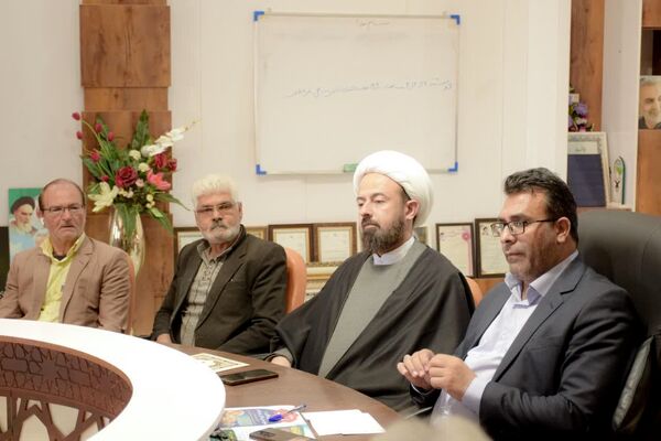 دیدار صمیمانه مسئولین سازمان‌ها و ادارات کاشمر با شهردار
