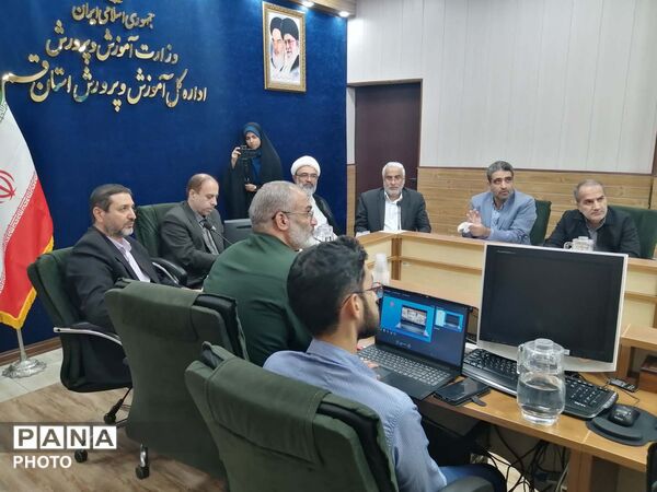 نشست کمیته آموزش و پرورش کنگره ملی شهدای قم