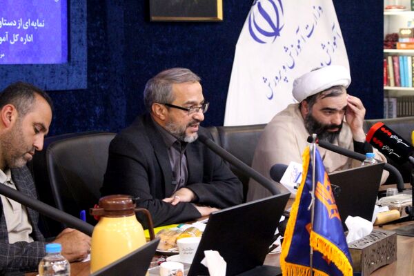 آیین رونمایی از «سر مشق» در آموزش و پرورش خراسان رضوی 