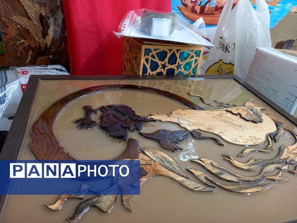 داوری آثار هنری مسابقات فرهنگی هنری آموزش و پرورش ناحیه ۳ 