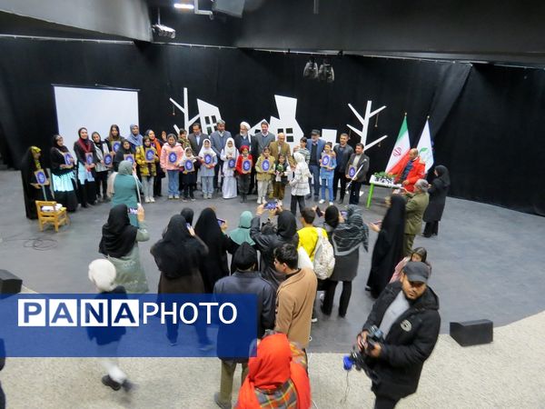 اختتامیه بیست و ششمین جشنواره قصه گویی در تماشاخانه خانه ترنج