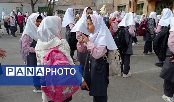 زنگ مهر؛ مدارس شهرستان فیروزکوه