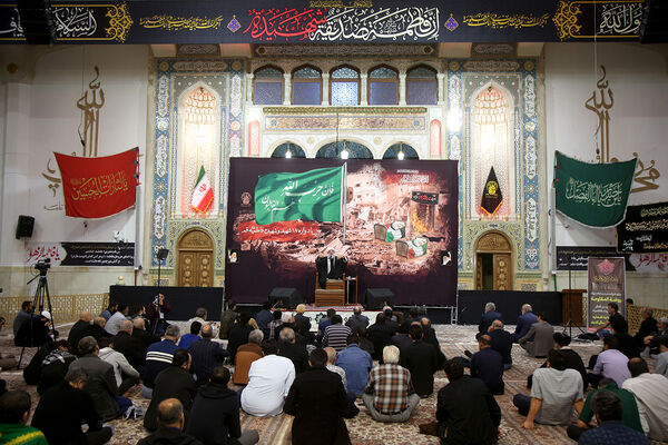 مراسم یادبود کودکان و زنان شهید بمباران هوایی روضه فاطمیه قم